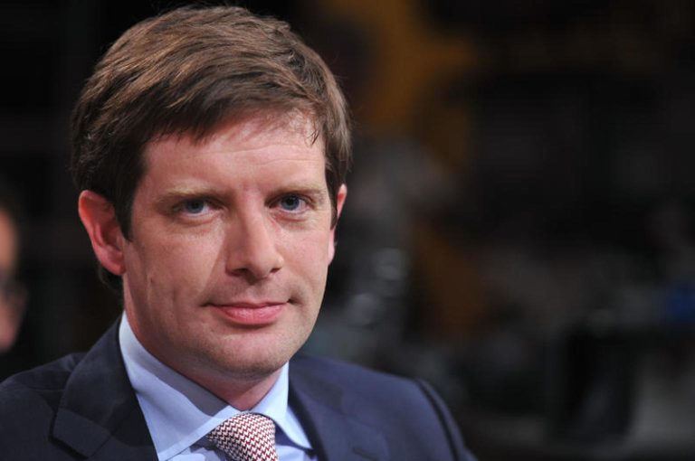 CAOS PD: CIVATI ESPULSO PER AVERE VOTATO LA FIDUCIA